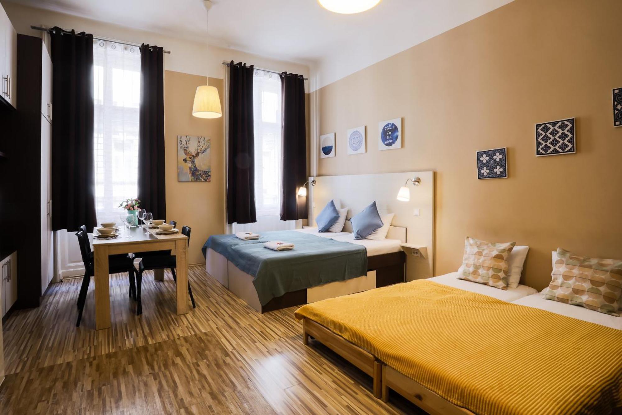 East Station Apartments บูดาเปสต์ ภายนอก รูปภาพ