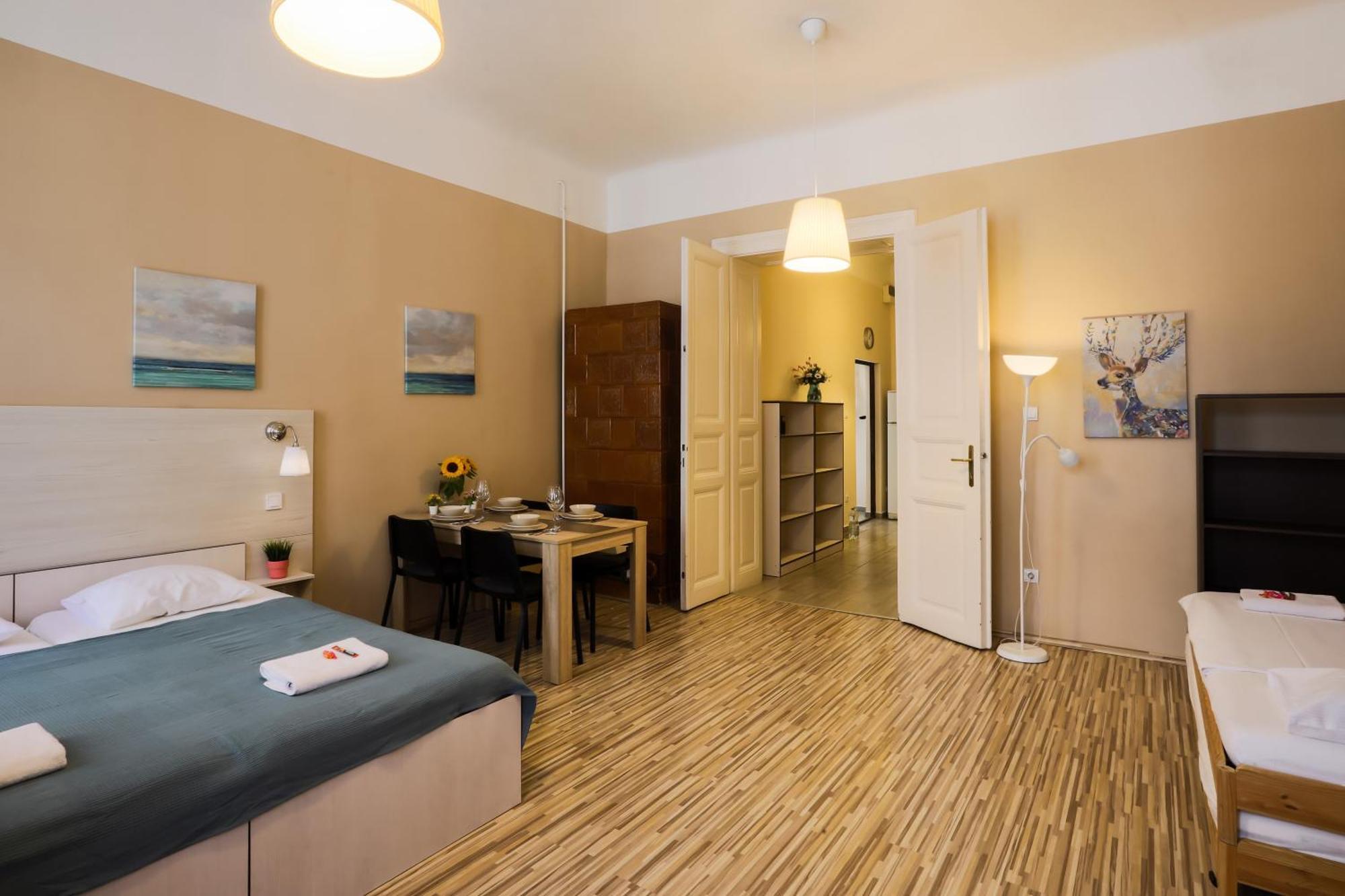 East Station Apartments บูดาเปสต์ ภายนอก รูปภาพ