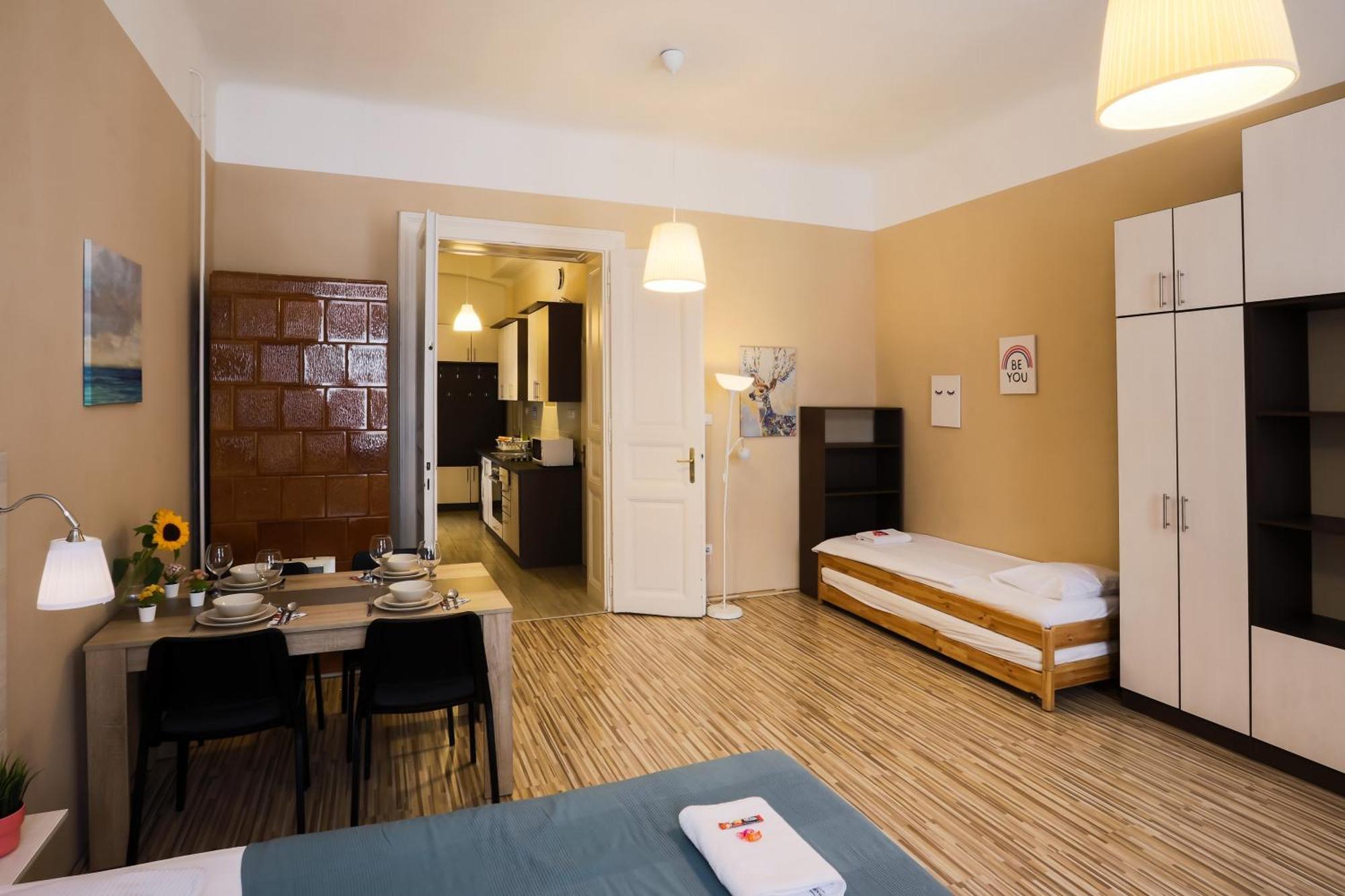 East Station Apartments บูดาเปสต์ ภายนอก รูปภาพ