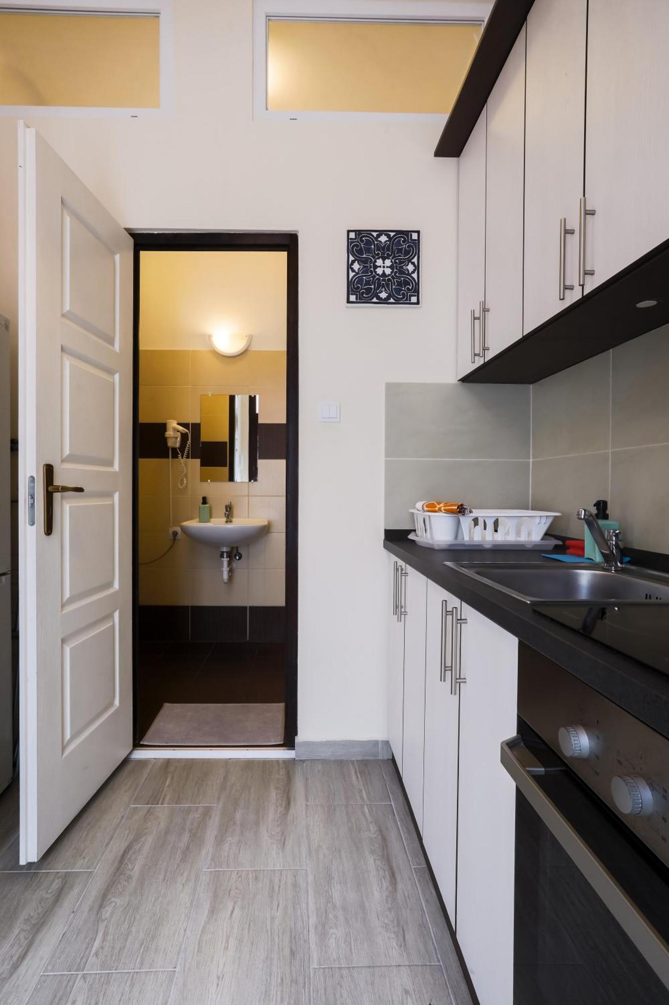 East Station Apartments บูดาเปสต์ ภายนอก รูปภาพ